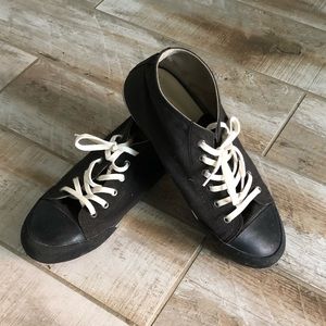 Men’s Seavees Sneakers (Chuck Taylor style)